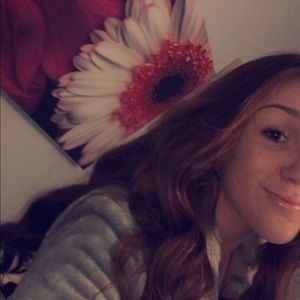 Meet your Posher, Kelsee